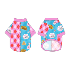 Split back tee shirt using two coordinating fabrics: one side in Valentine argyle plaid and one side in a dog friendly pattern that shows witty anti-Valentine phrases and fun images. It's complete with solid pink trim on the neck, sleeves and waist.